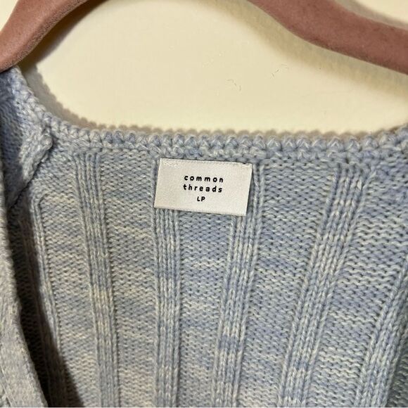 ✨ Common Threads Women’s Light Blue Cardigan Sweater Large Petite - Picture 3 of 10